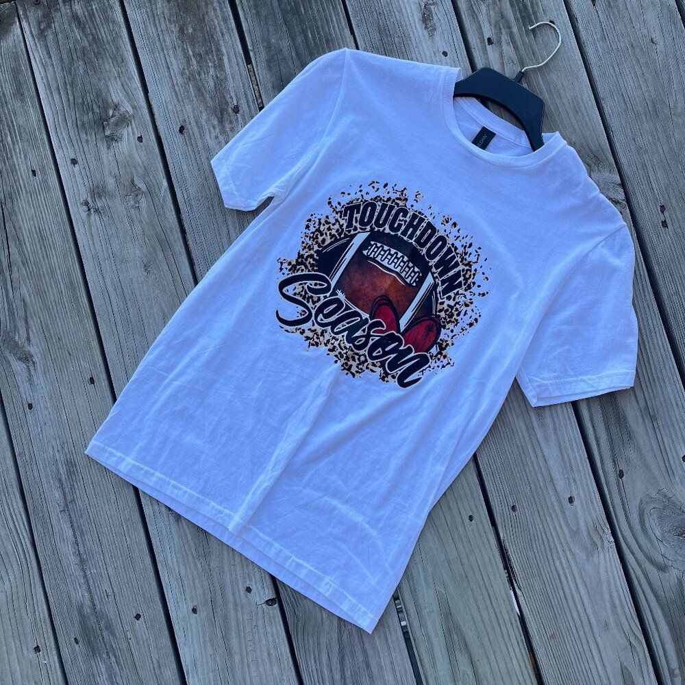 NWT "Touchdown Season" Graphic Tee Unisex Fit White Size Small
